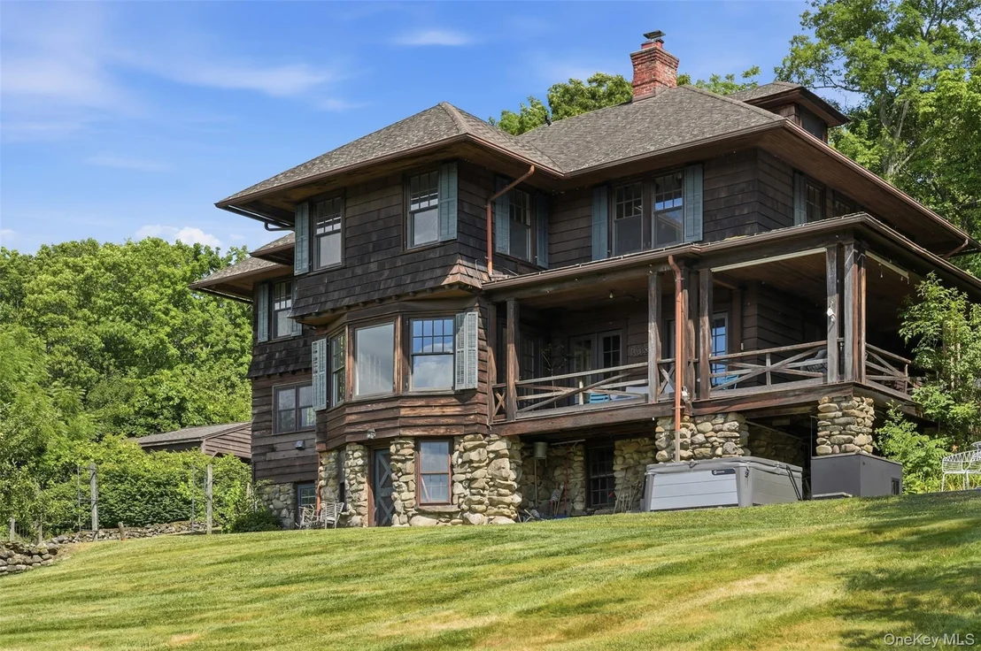 Photo of 37 Ridge Road