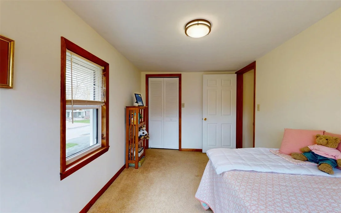 Photo of 21 Hasbrouck Avenue