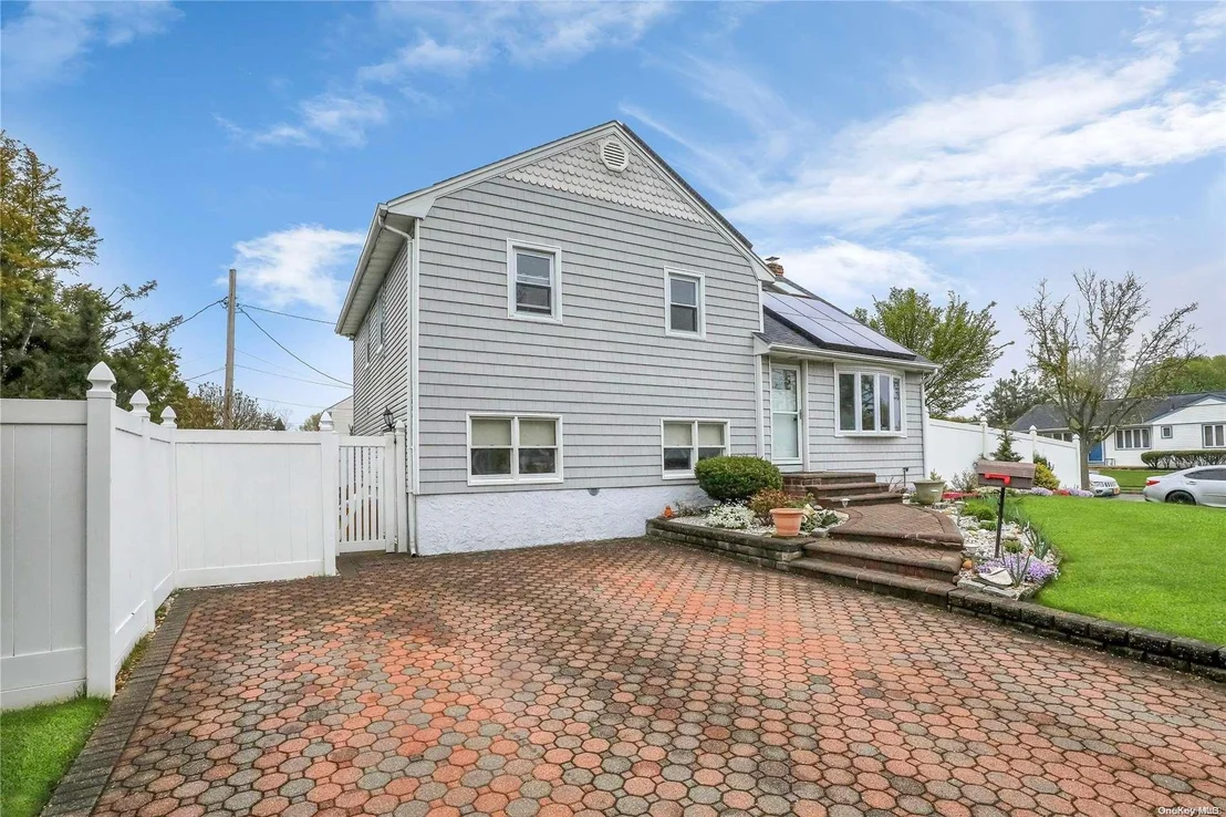 Photo of 33 Elizabeth Drive