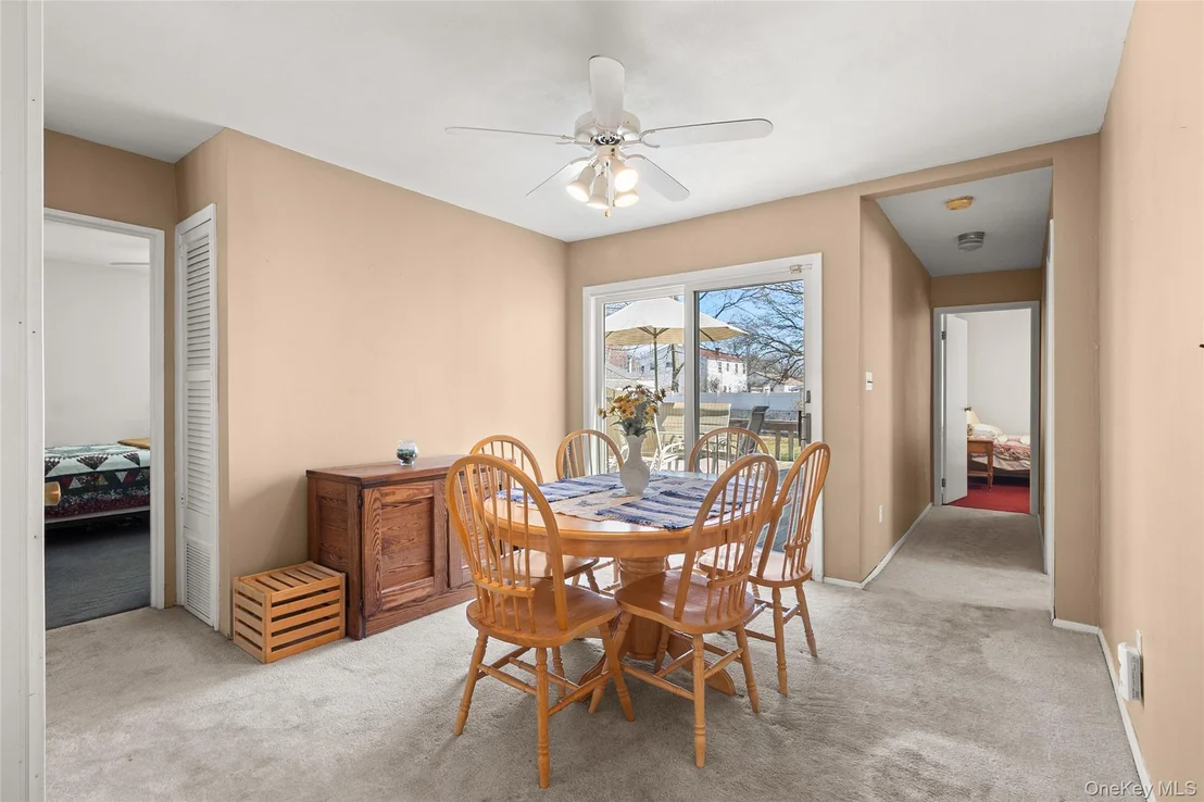 Photo of 1643 Pine Acres Boulevard