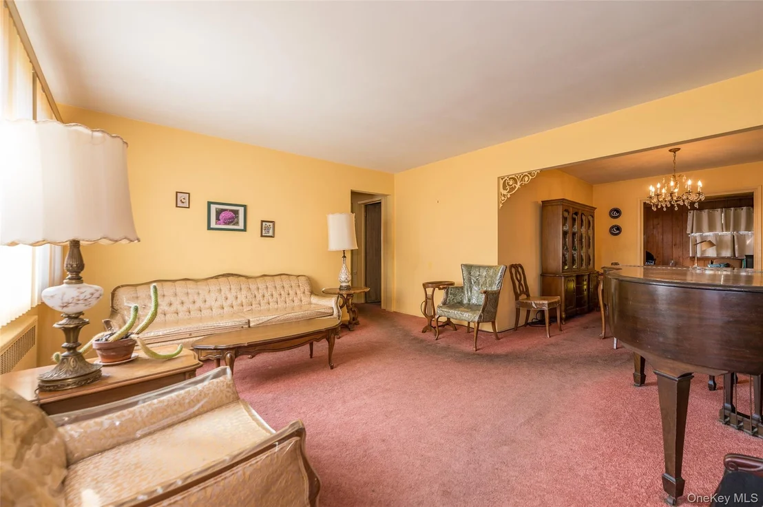 Photo of 770 Palmetto Drive