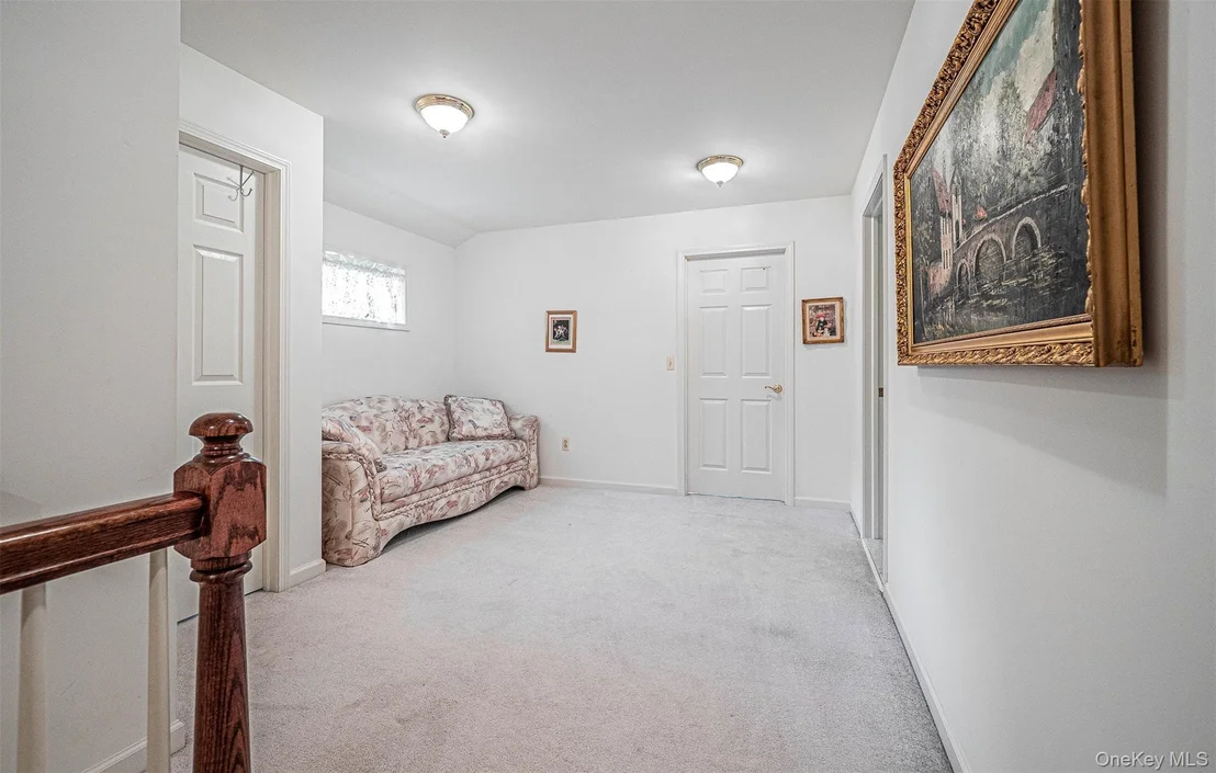 Photo of 84 Meadow Ridge Road