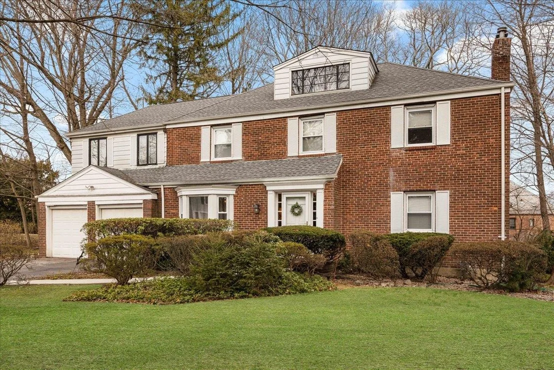 Photo of 11 Blenheim Drive