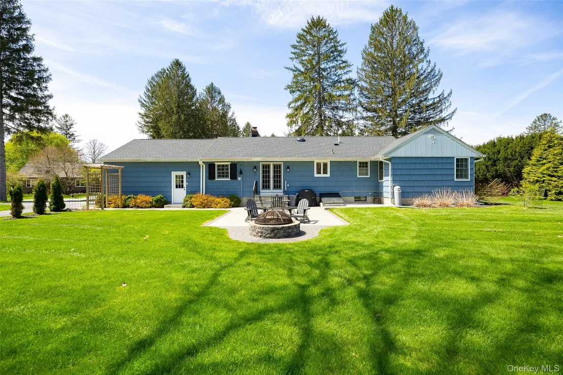 Photo of 4 Douglas Road
