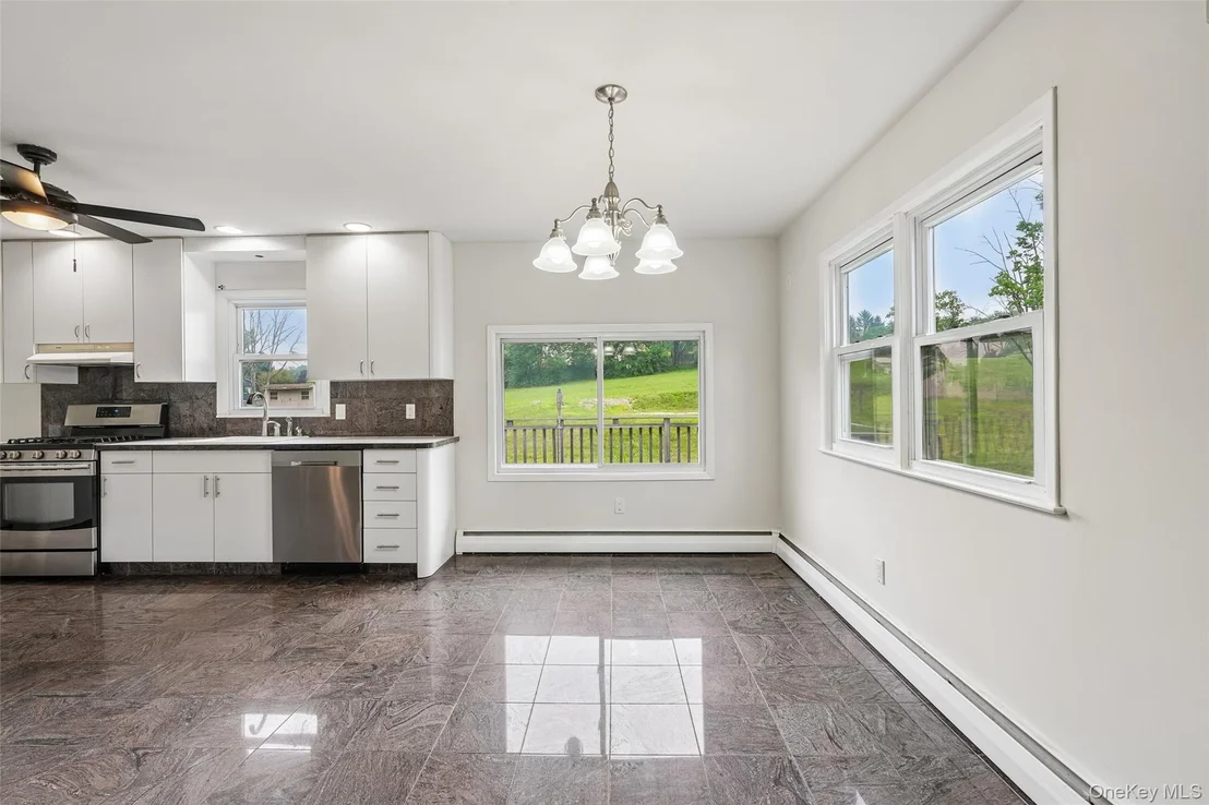 Photo of 53 W Ridge Road