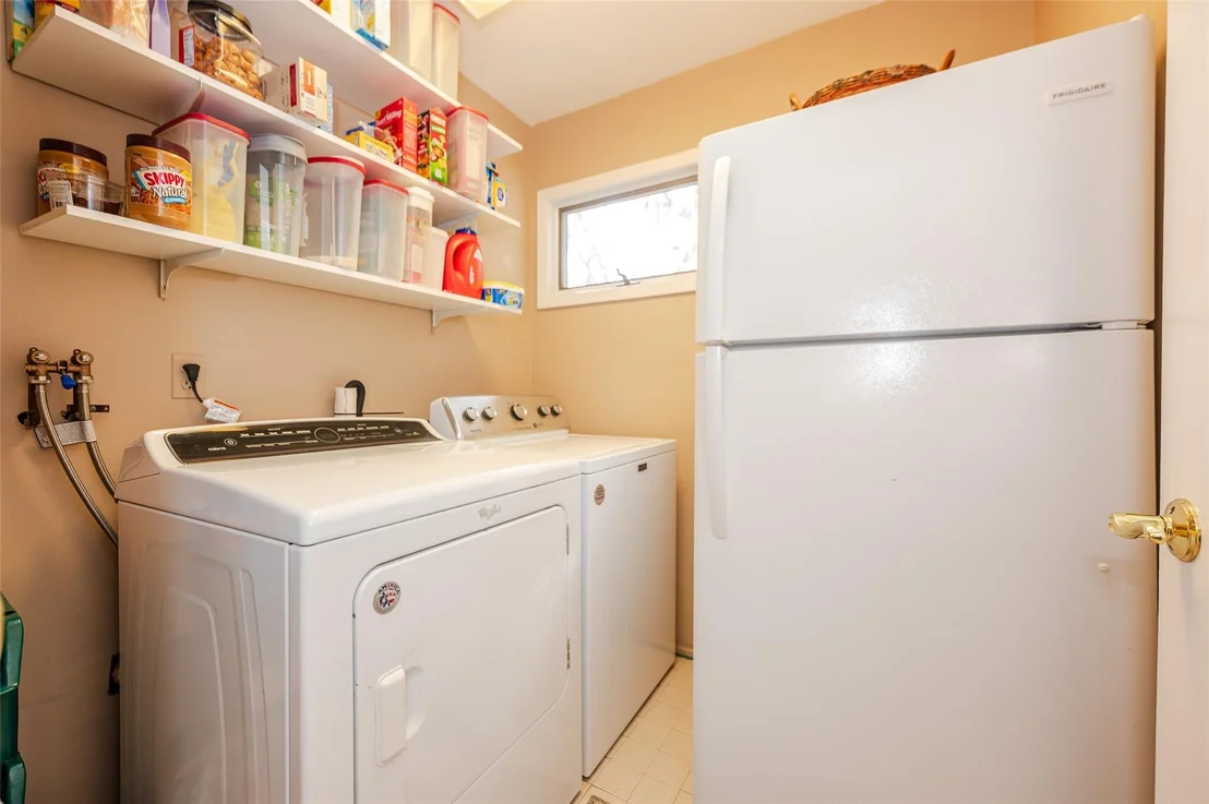 Photo of 2091 North Drive