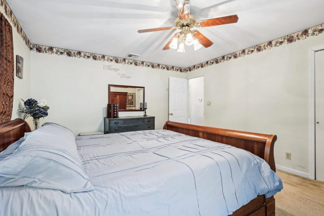 Photo of 8 Clover Drive