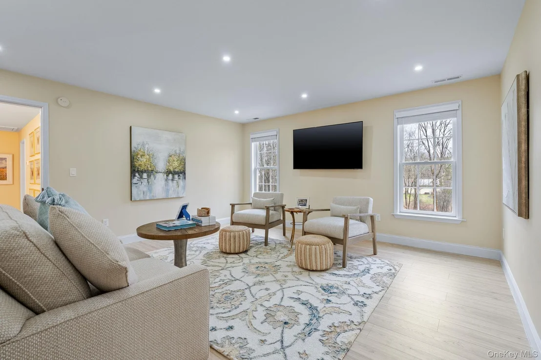 Photo of 159 Rombout Road