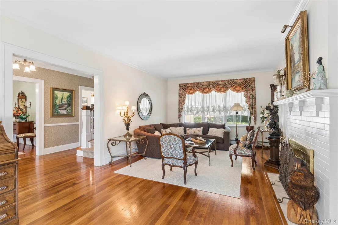 Photo of 43 Beverly Road
