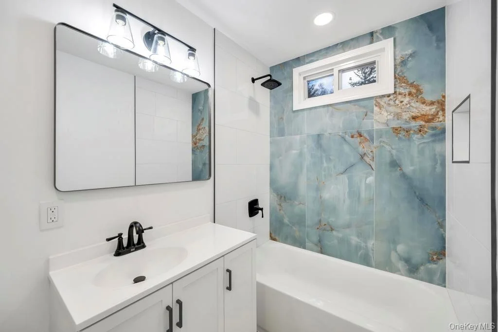 Photo of 2 Dolphin Way