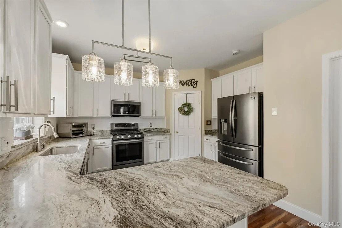 Photo of 2726 Colonial Drive