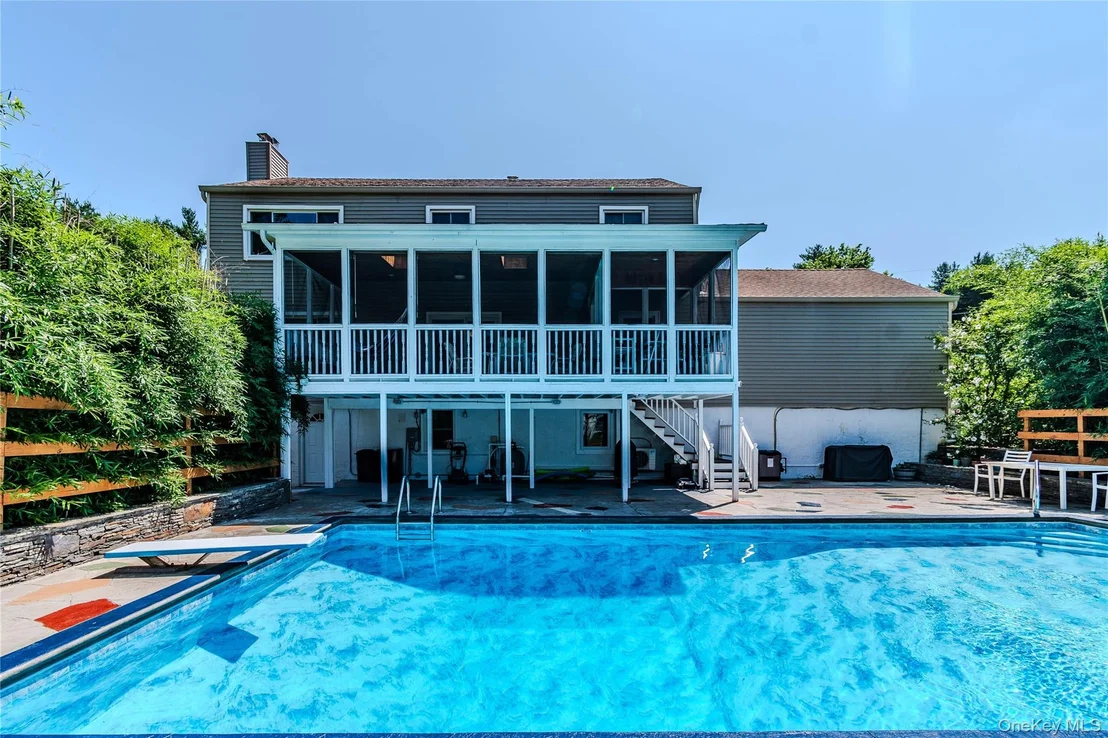 Photo of 10 Old Mill Drive