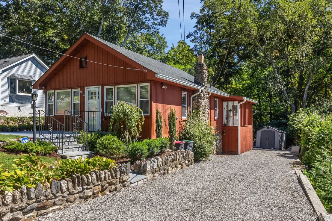 Photo of 6 Brookside Drive