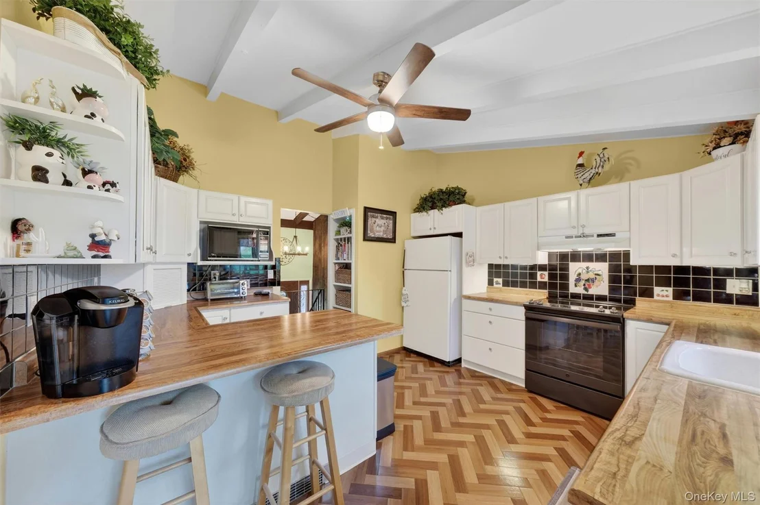 Photo of 1 Rockledge Road