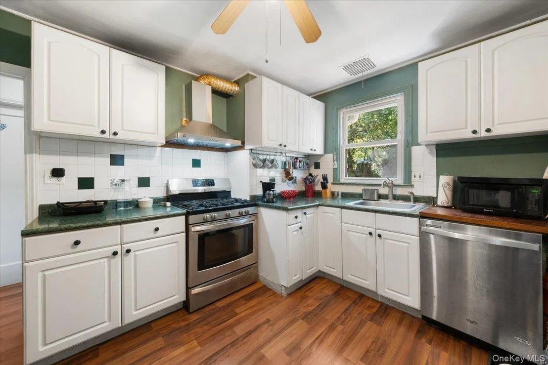 Photo of 184 Lake Drive