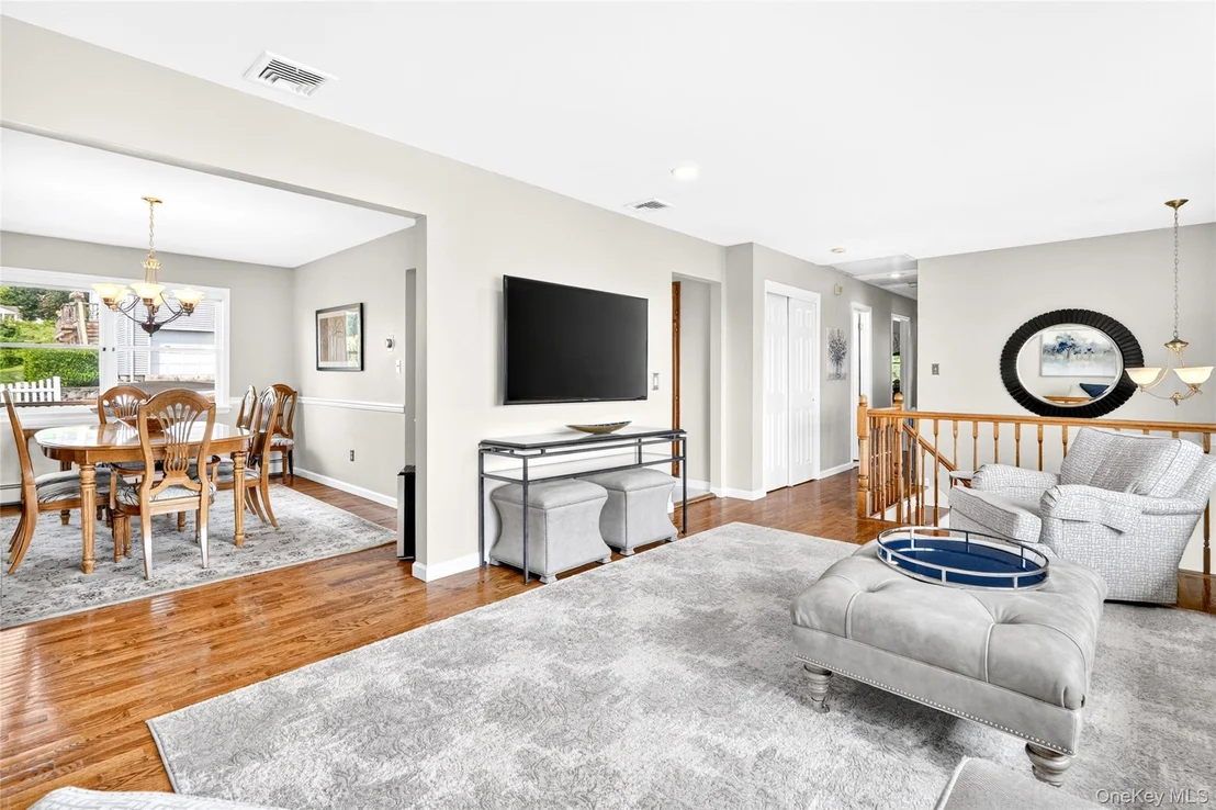 Photo of 59 Walter Drive