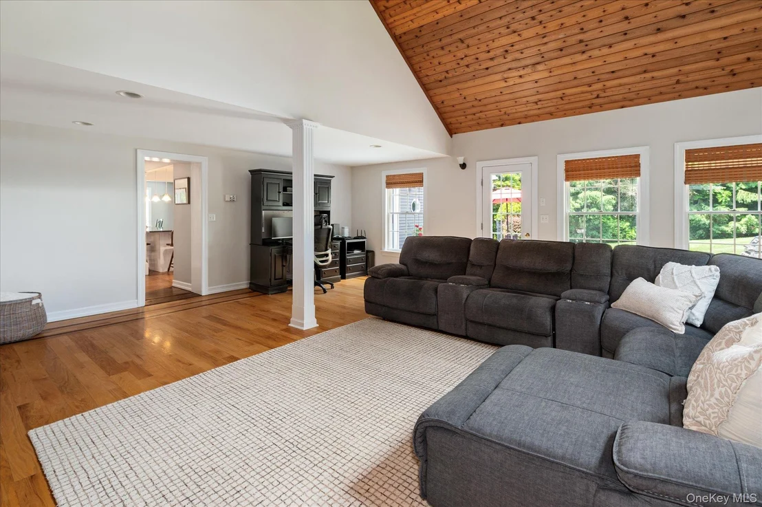 Photo of 12 Sun Hill Road