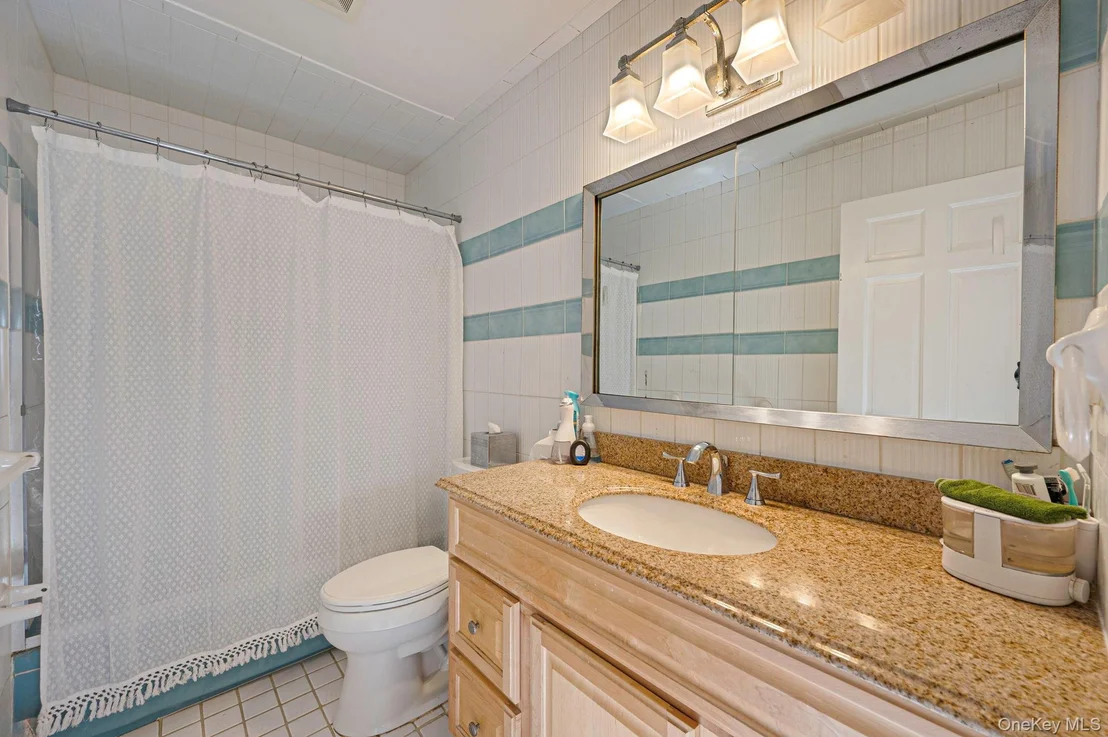 Photo of 122 Southern Parkway