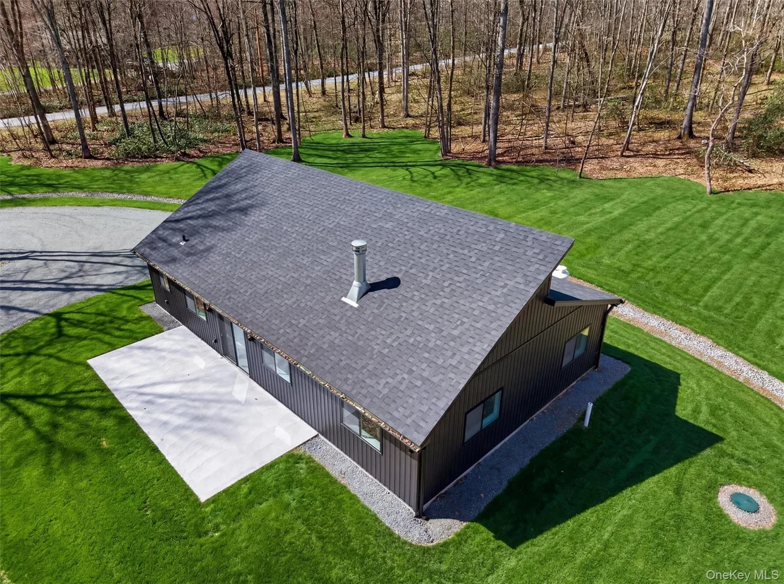 Photo of 273 Perry Pond Road