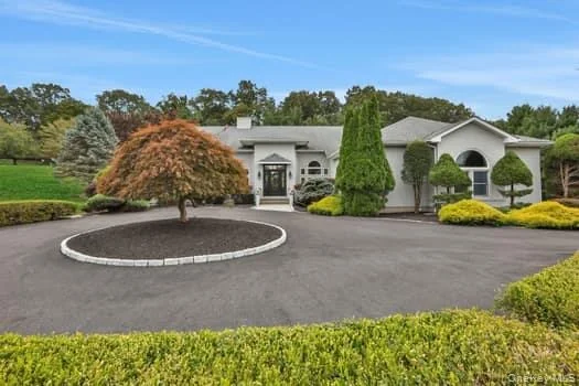 Photo of 14 Far Horizons Drive