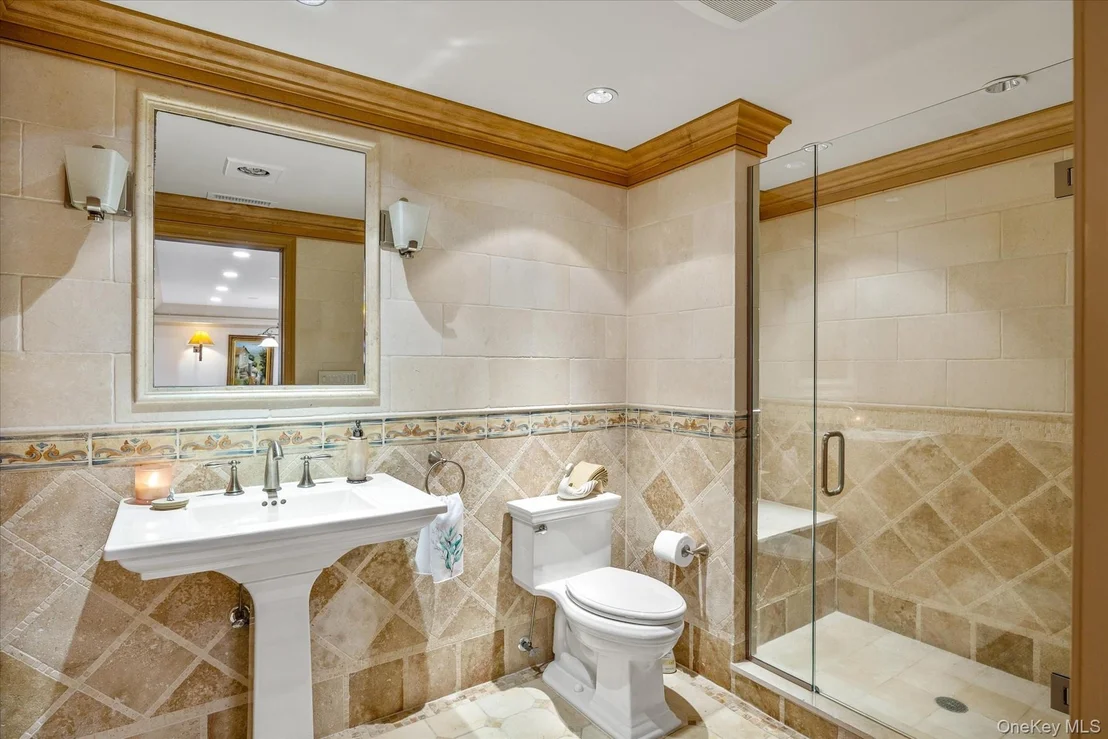 Photo of 10 Hemlock Drive