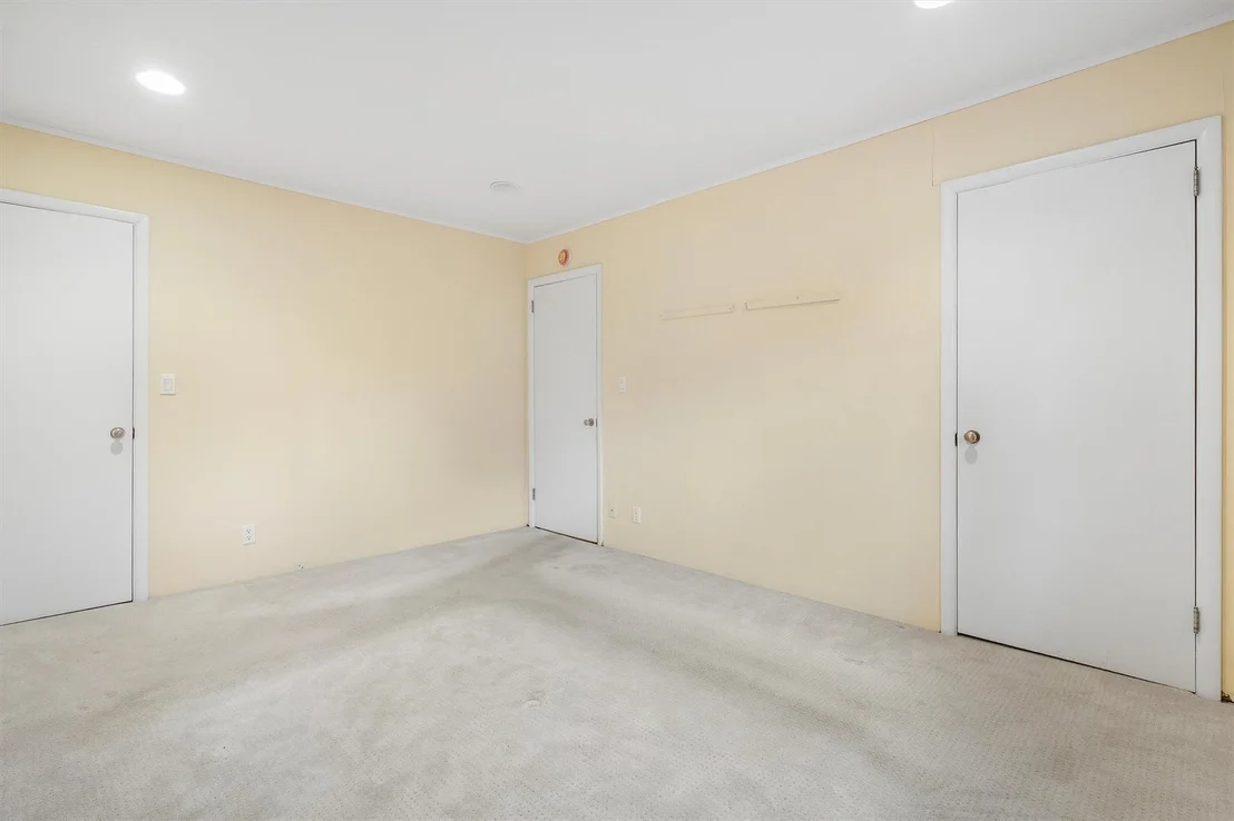 Photo of 191 Cedar Lane