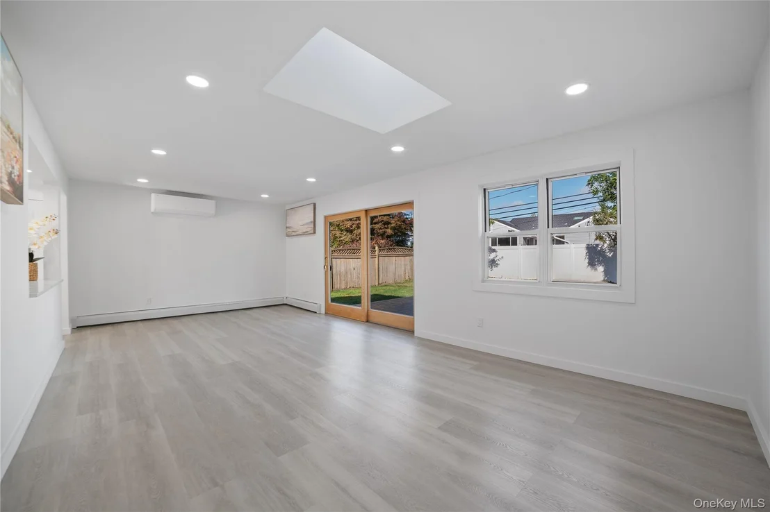 Photo of 61 Bluebird Lane