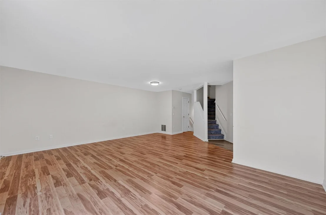 Photo of Unit 32 at 129 Stringham Road