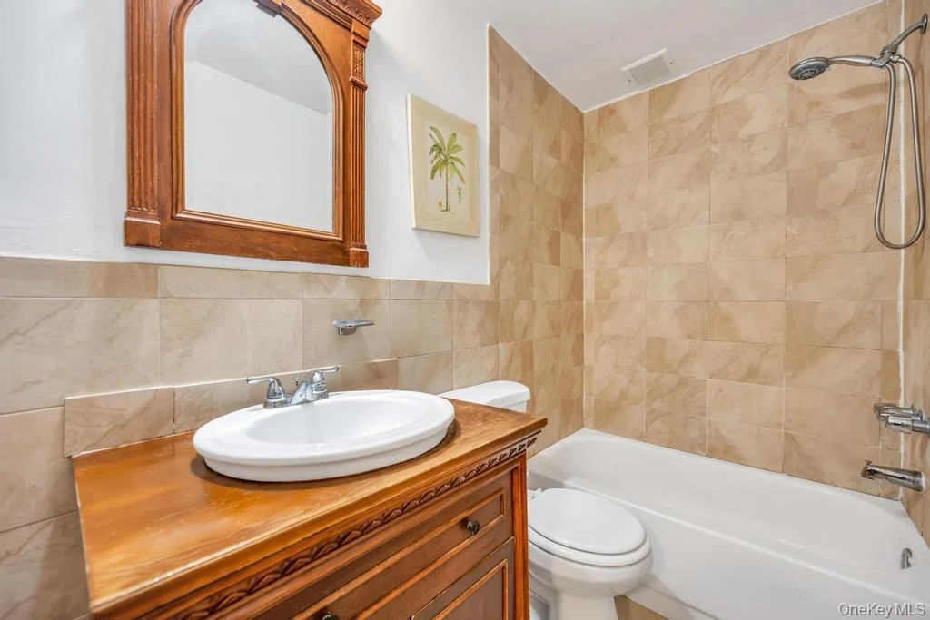 Photo of 122 Dawn Road