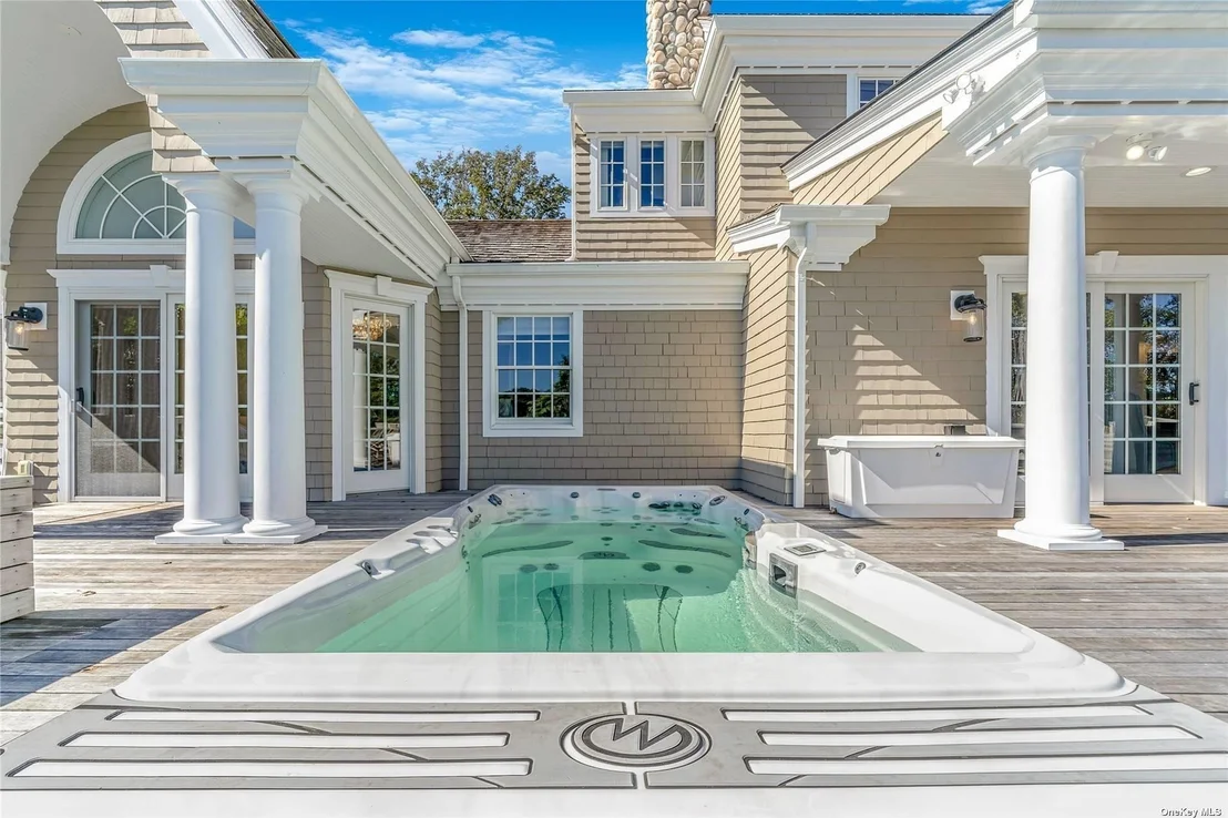 Photo of 300 Maple Street