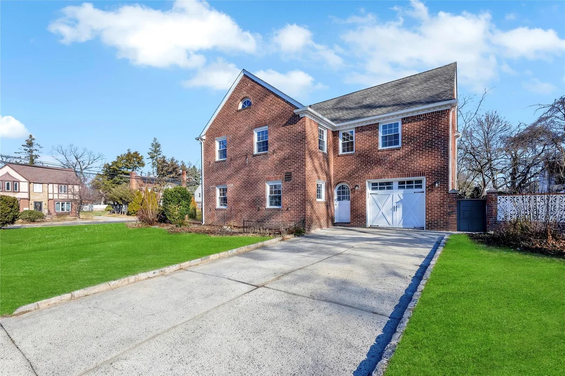 Photo of 108 Maple Drive