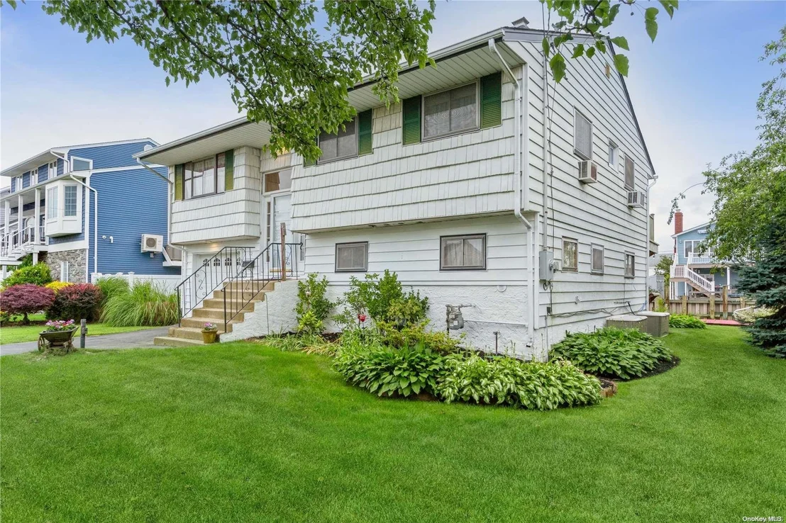 Photo of 72 Irving Avenue
