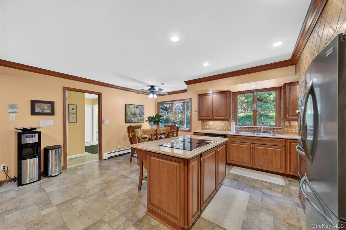 Photo of 40 Farrell Drive