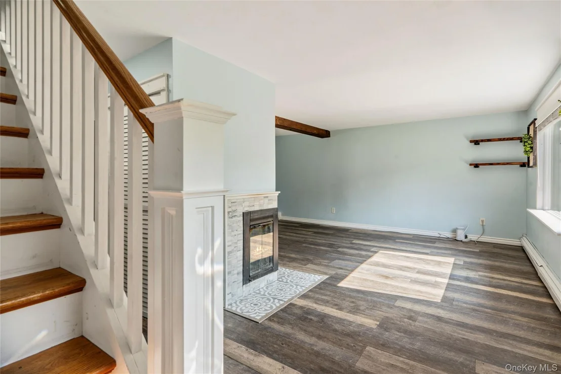 Photo of 21 Hackberry Lane