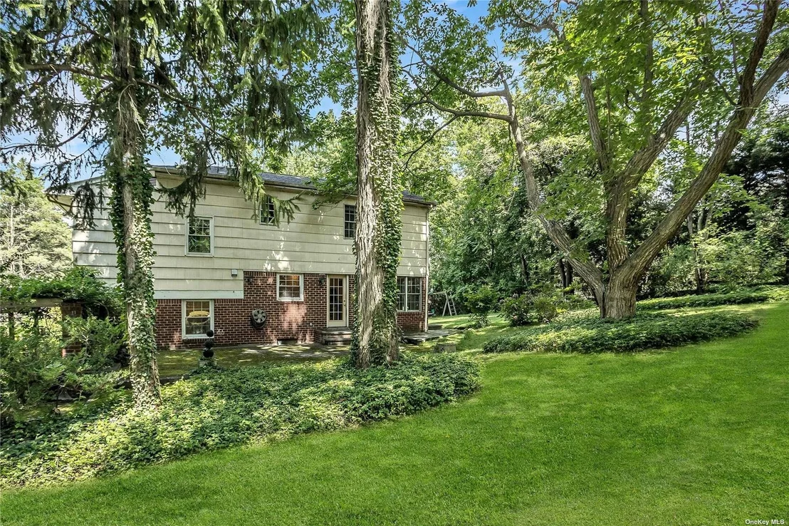 Photo of 100 The Intervale