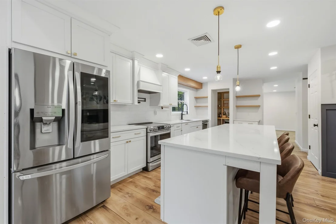 Photo of 63 Hunt Road