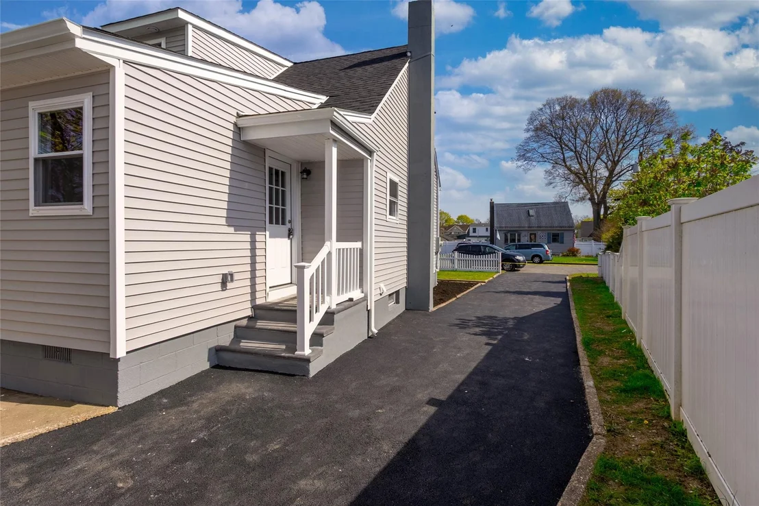 Photo of 33 Veronica Lane
