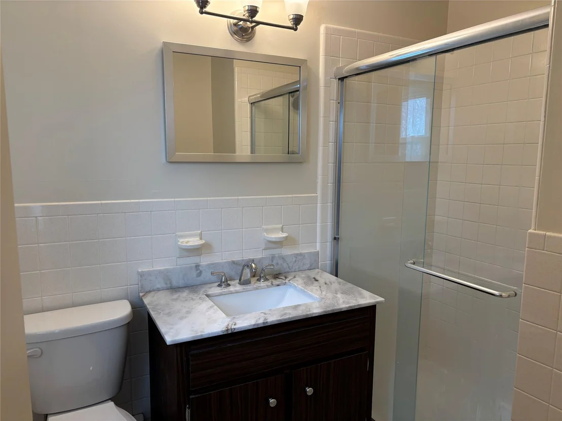 Photo of 14 Hillview Drive
