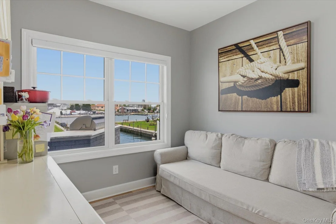 Photo of 240 Clocks Boulevard