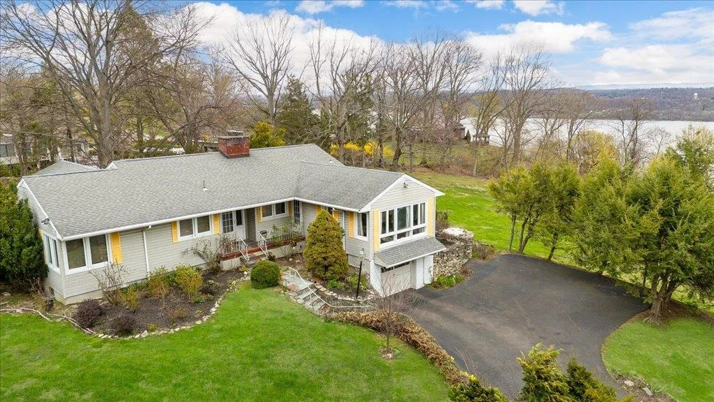 Photo of 37 Echo Lane