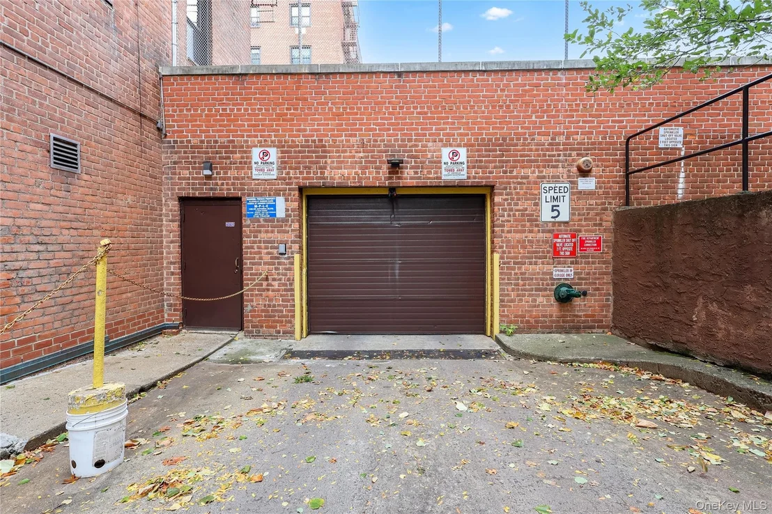 Photo of Unit 4E at 99-35 59th Avenue