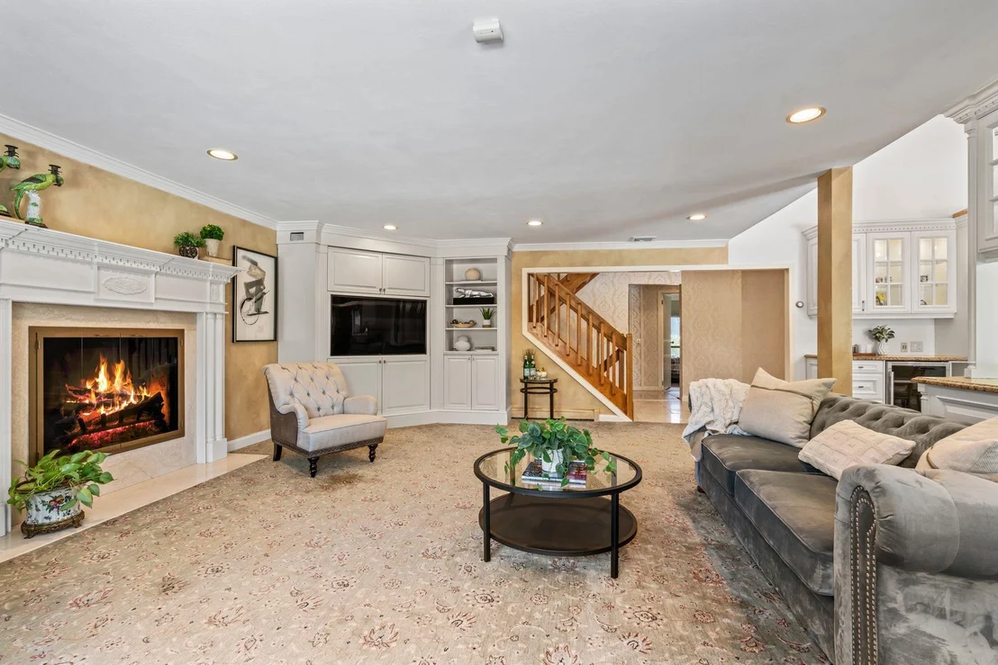 Photo of 4 Paddock Court
