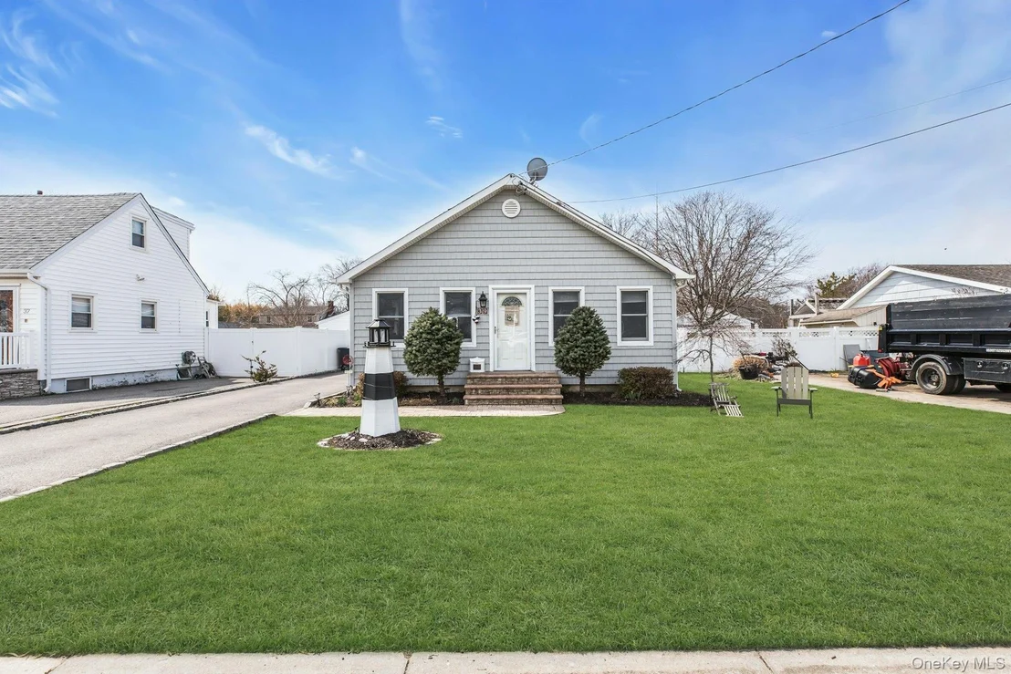 Photo of 39 Ocean Avenue