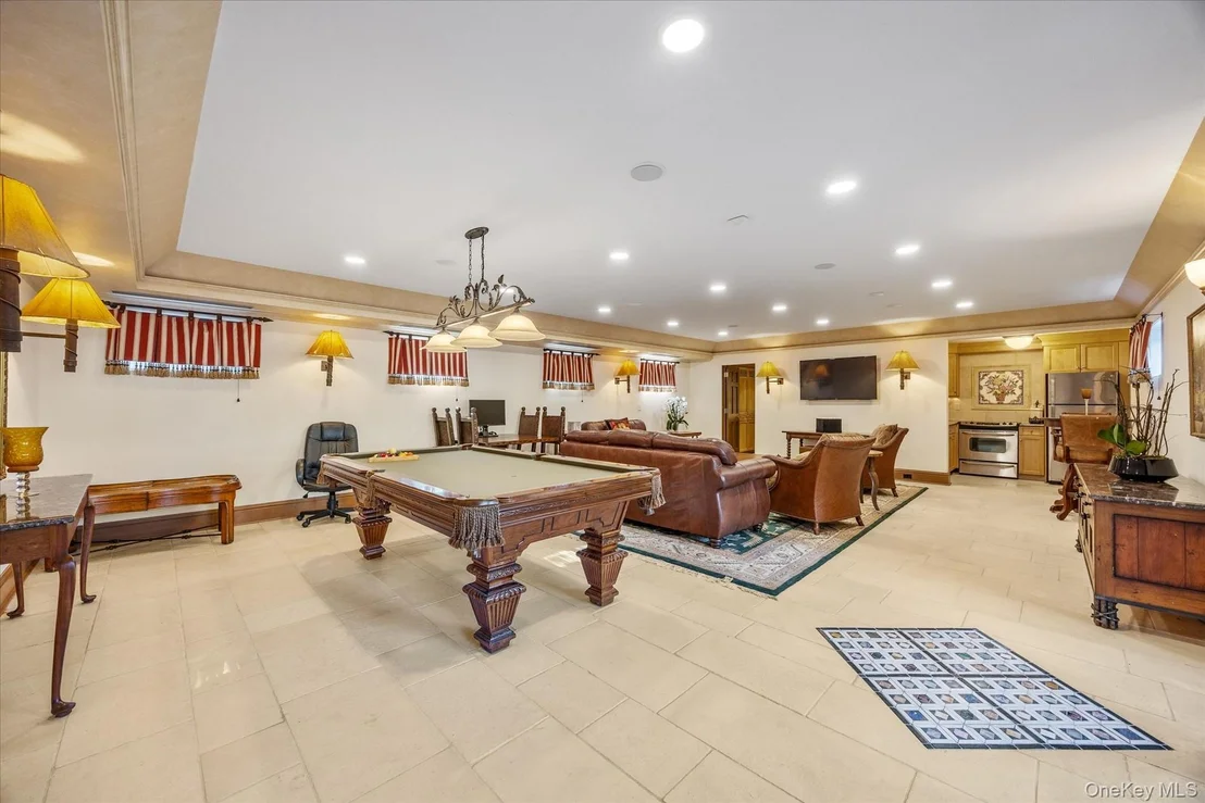 Photo of 10 Hemlock Drive