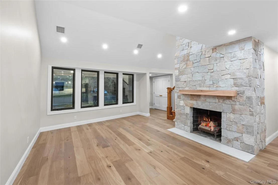 Photo of 11 Ranch Place