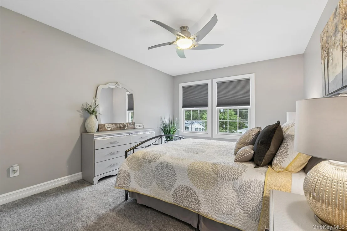 Photo of 406 Carnation Drive