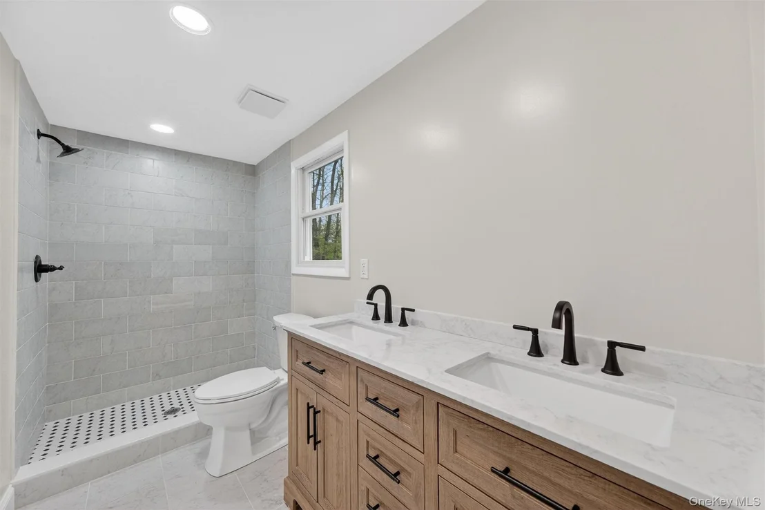 Photo of 69 Hy Vue Terrace
