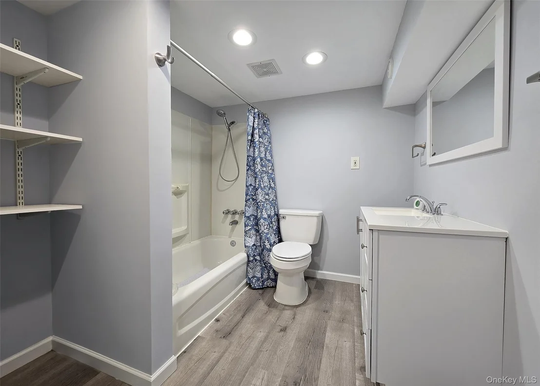 Photo of 25 Peter Road