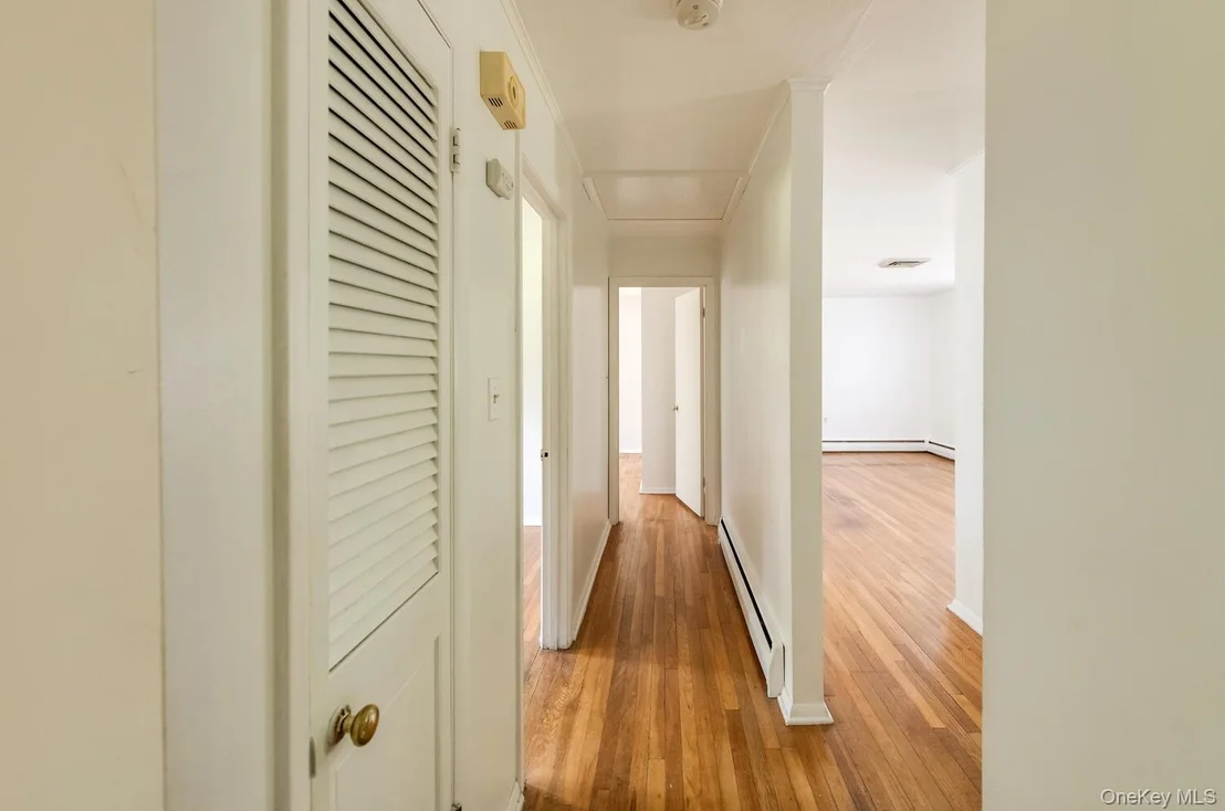 Photo of 44 Pine Woods Road