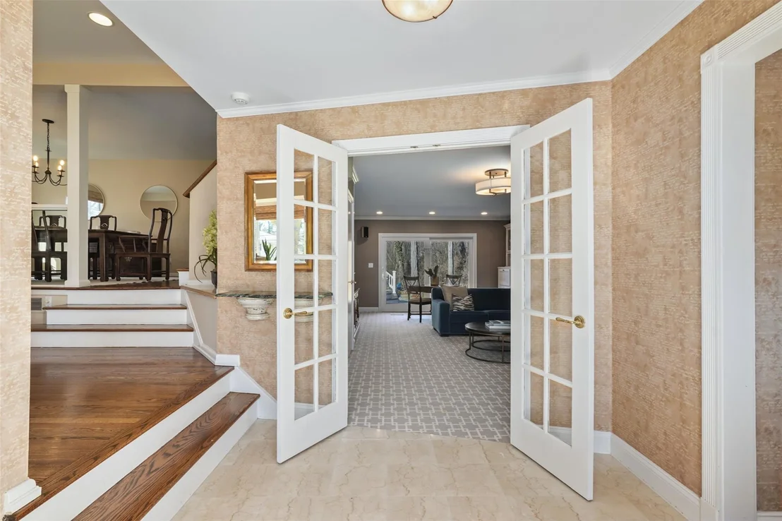 Photo of 33 Meadowlark Road